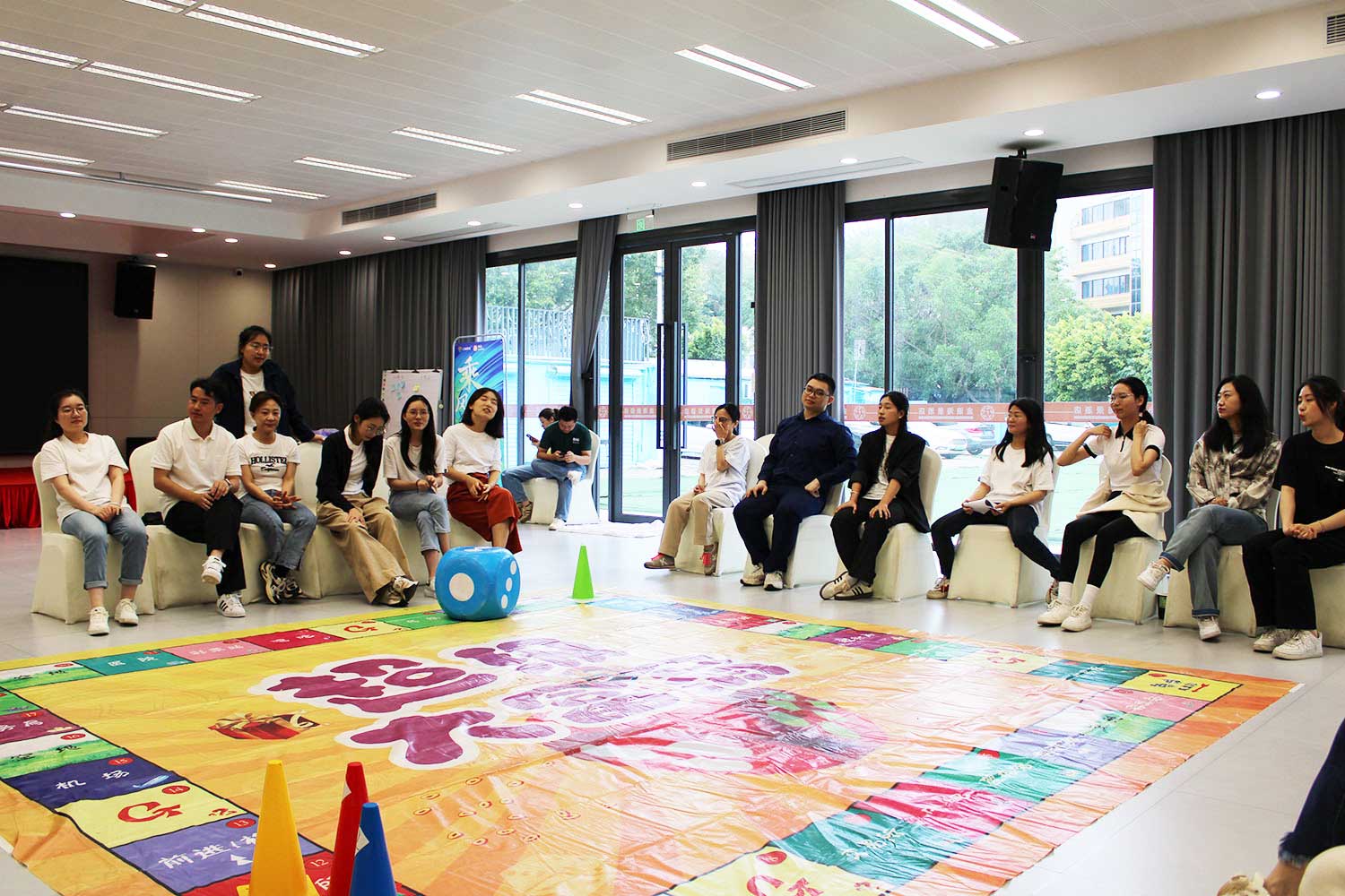 創意新穎沉浸式團建《真人大富翁》